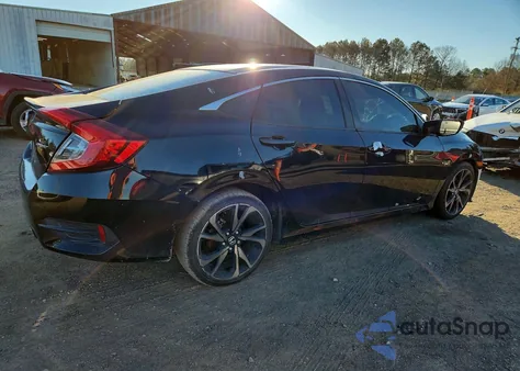 2021 Honda Civic Sport z USA, uszkodzony, nr VIN 19XFC2F84ME004396